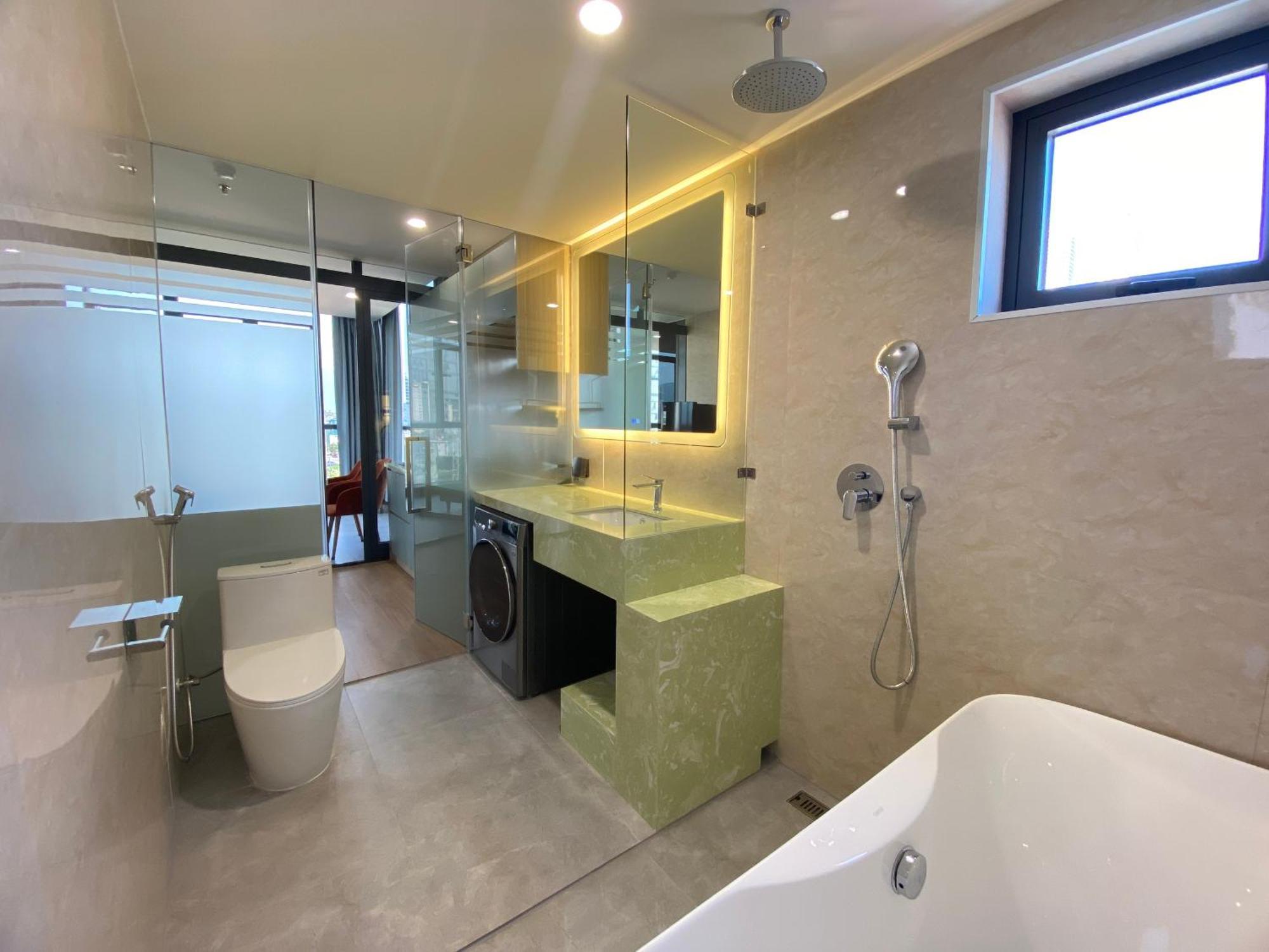 Nam & Residences 3*