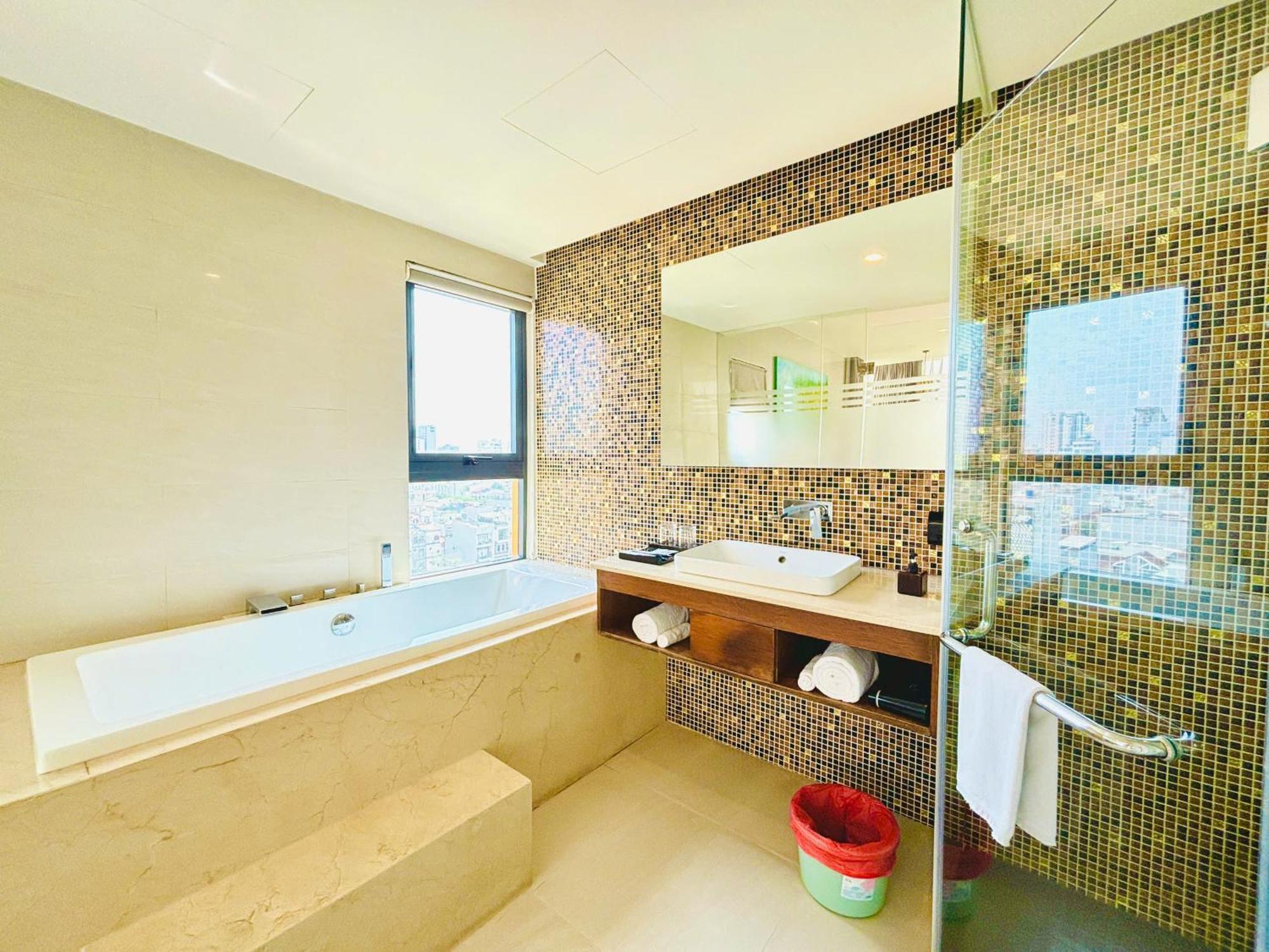 Hotel Nam & Residences Da Nang